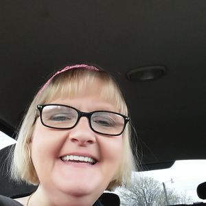 Meet your Posher, Cindy